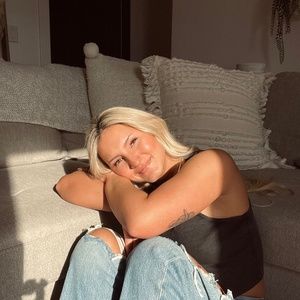 Meet your Posher, Anna